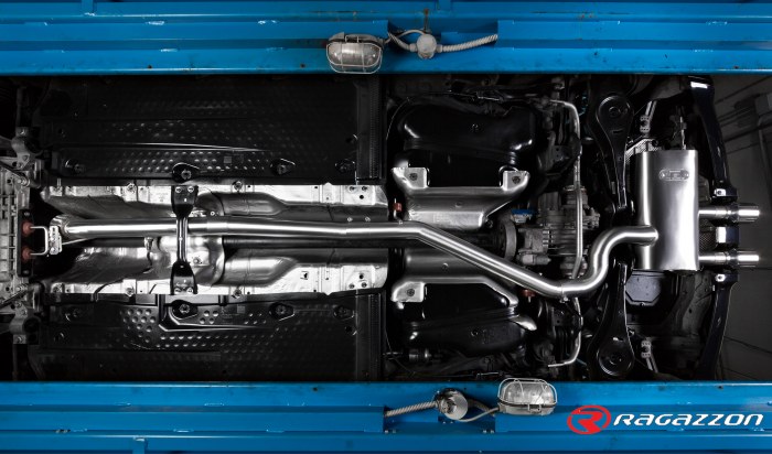 R 2.0TSI (199kW) &oslash;76mm 2010>>