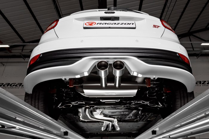 ST 2.0T (184kW) 2011>>