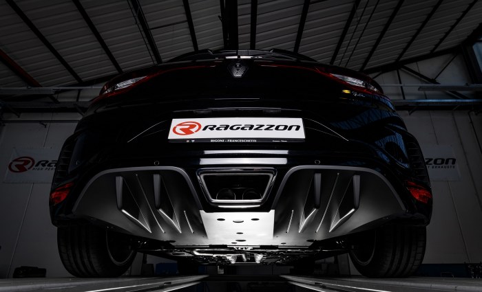 RS 1.8TCe (205kW) 2018>>