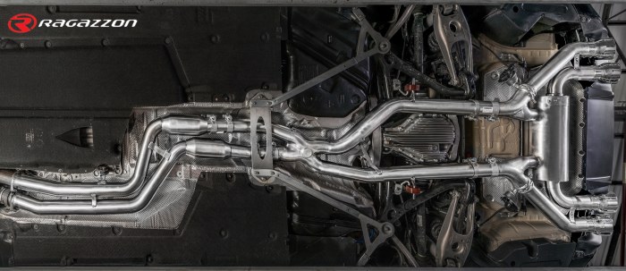 F87 Coup&egrave; Competition 3.0 (302kW) 08/2018>>