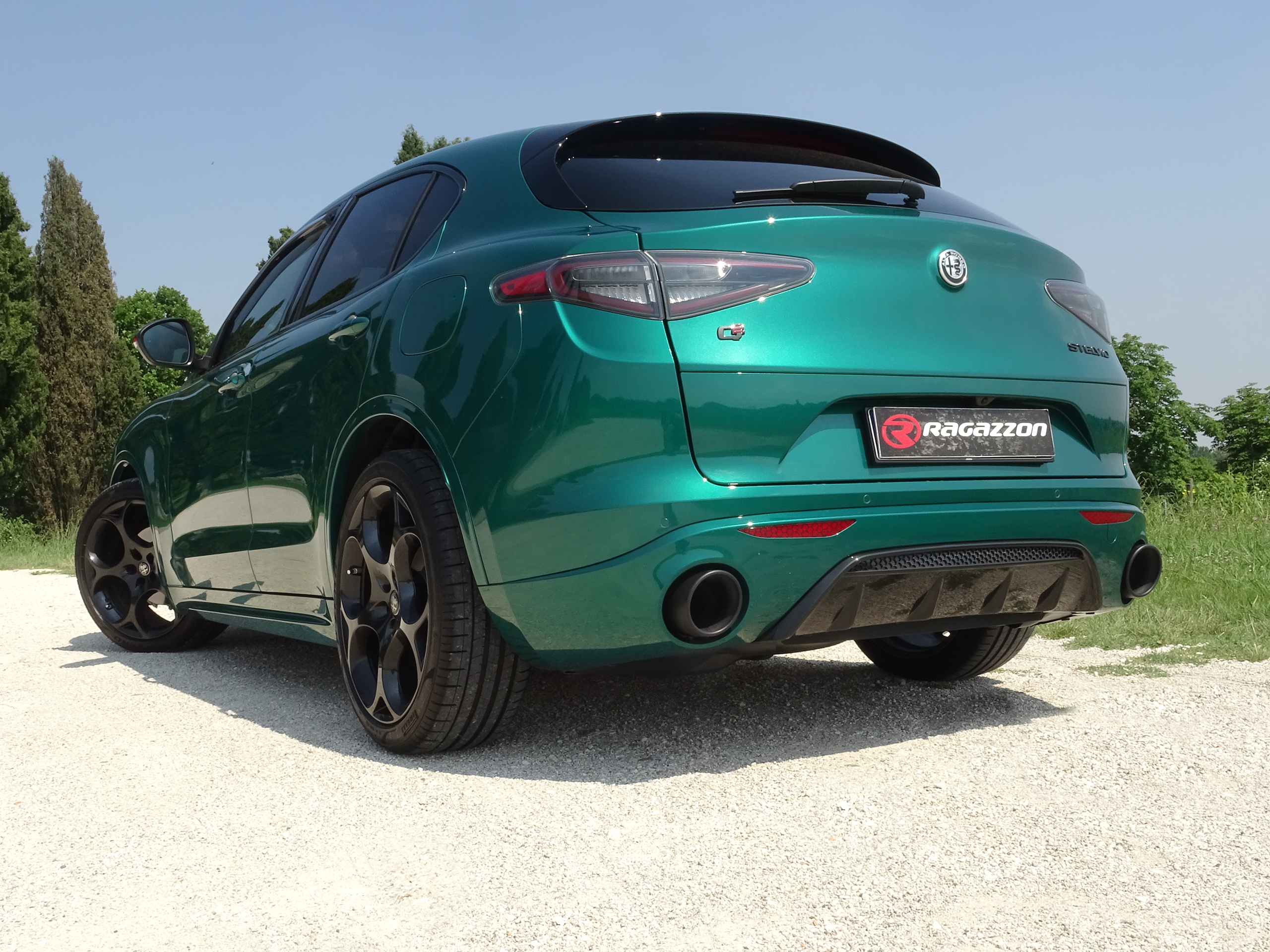 2.2 Turbo Diesel (118kW) 09/2018>>