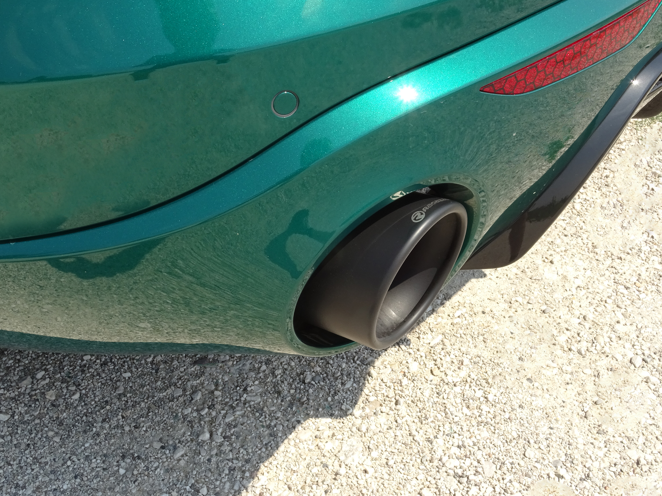 2.2 Turbo Diesel (118kW) 09/2018>>