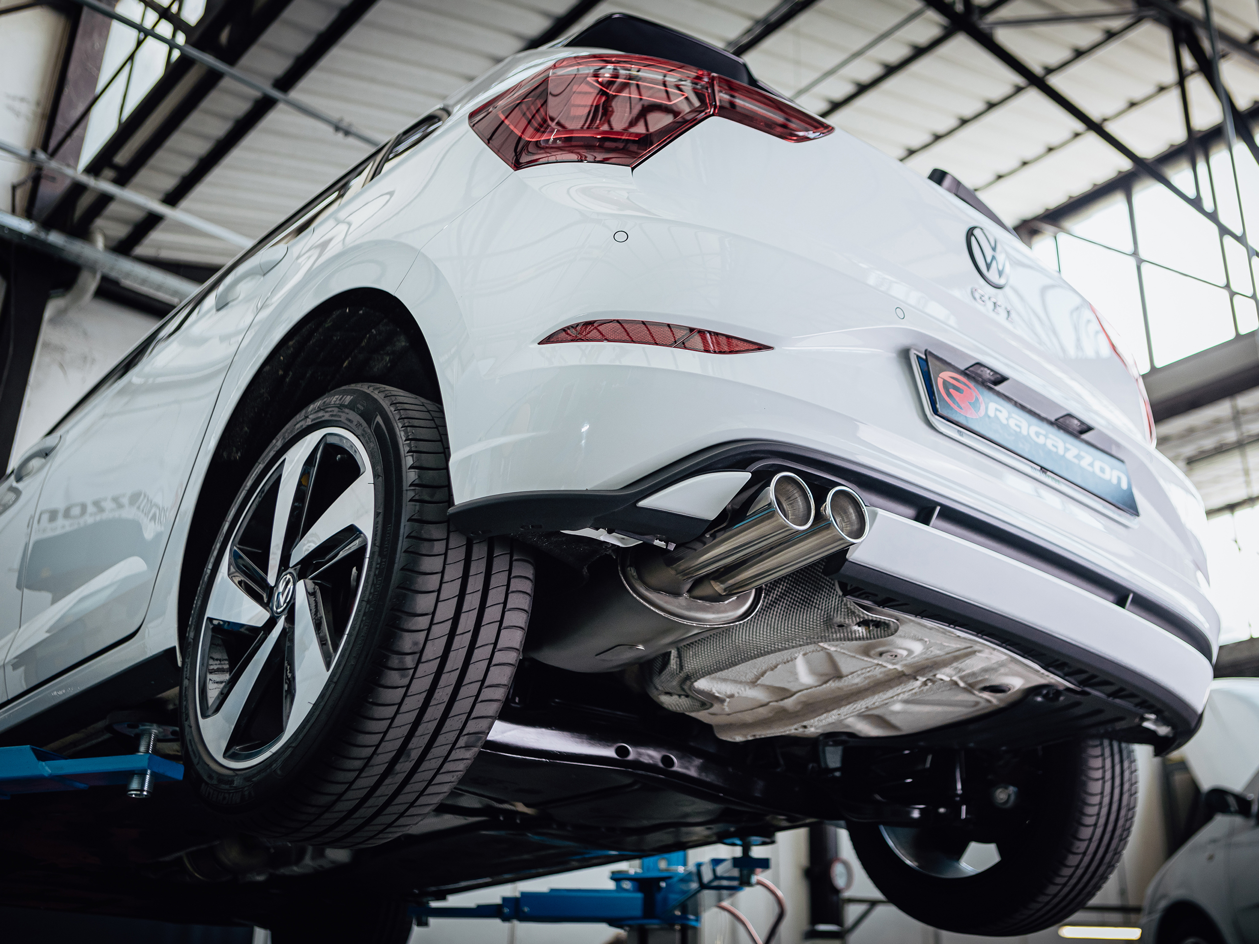 2.0TSI GTI (152kW) 08/2021>>